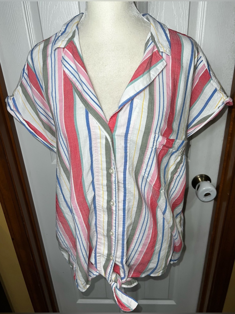 Old Navy Blouse Top T Shirt Cotton Blend Multicolor Striped Button Up L
